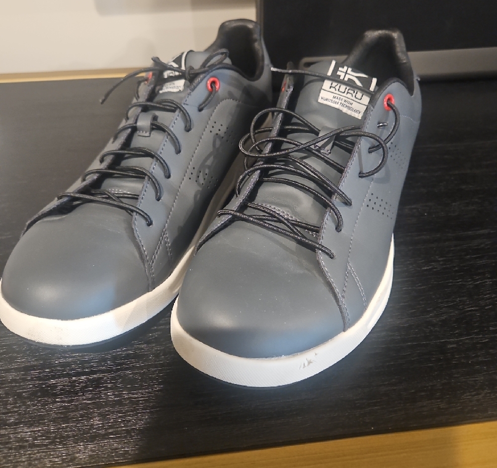 Kuru Men's Gray Sneakers